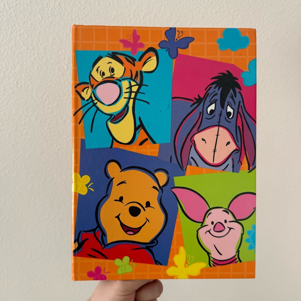 Winnie the Pooh Character Notebook binder 3 ring